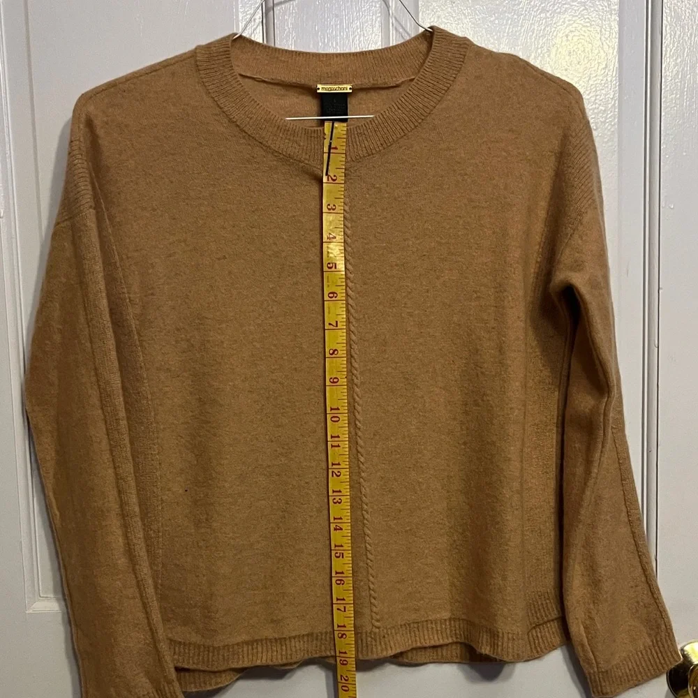 Magaschoni Camel Crew Neck Cashmere Sweater - Picture 3 of 3